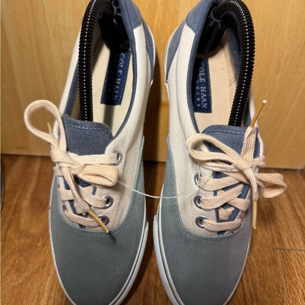 Cole Haan Men's Blue and Cream Sneakers